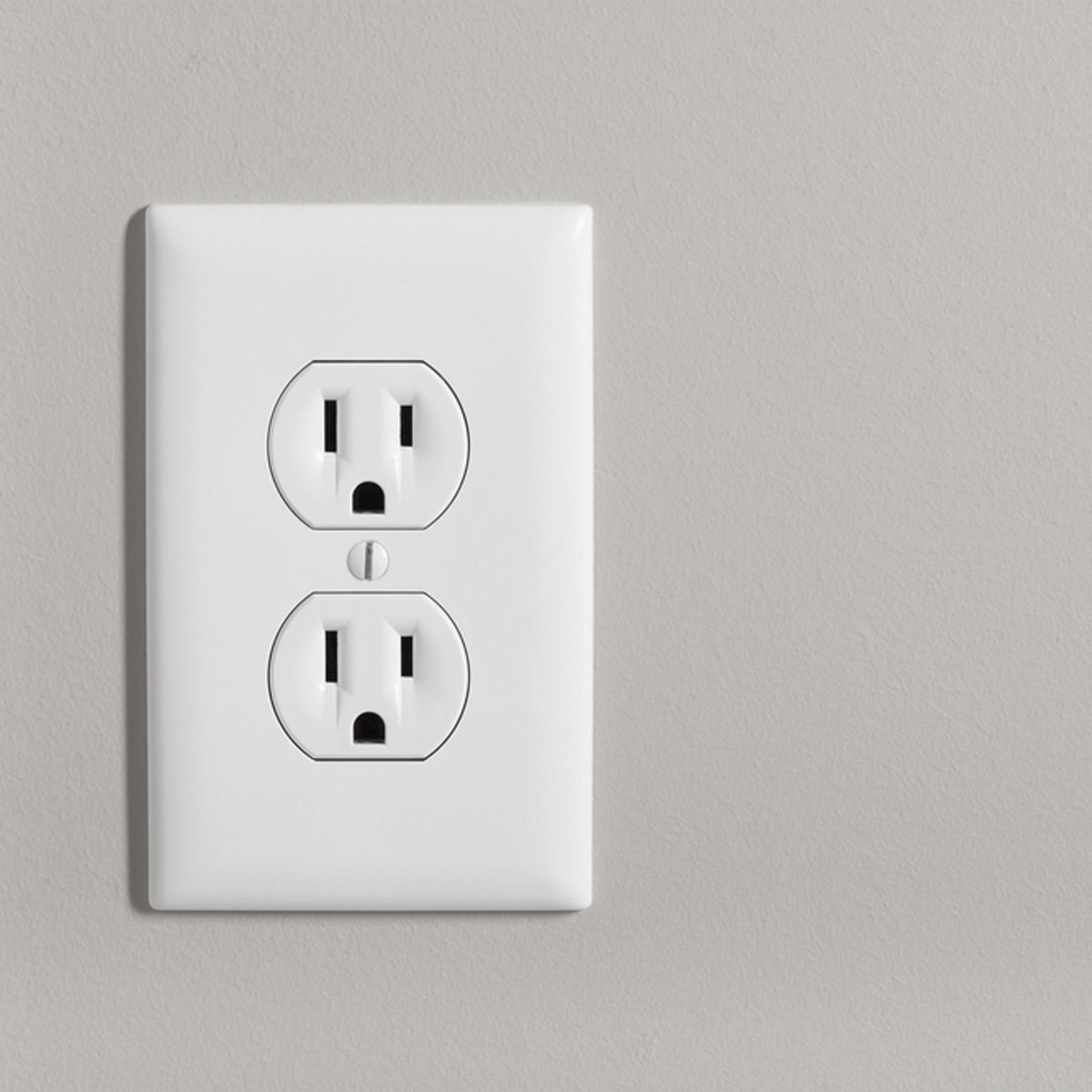 How to Prep for Painting: Wall Plate Removal