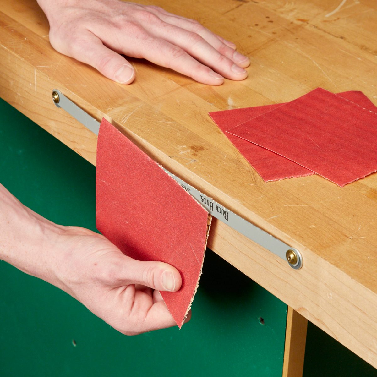 Hacksaw Blade Cutter Handy Hint HH