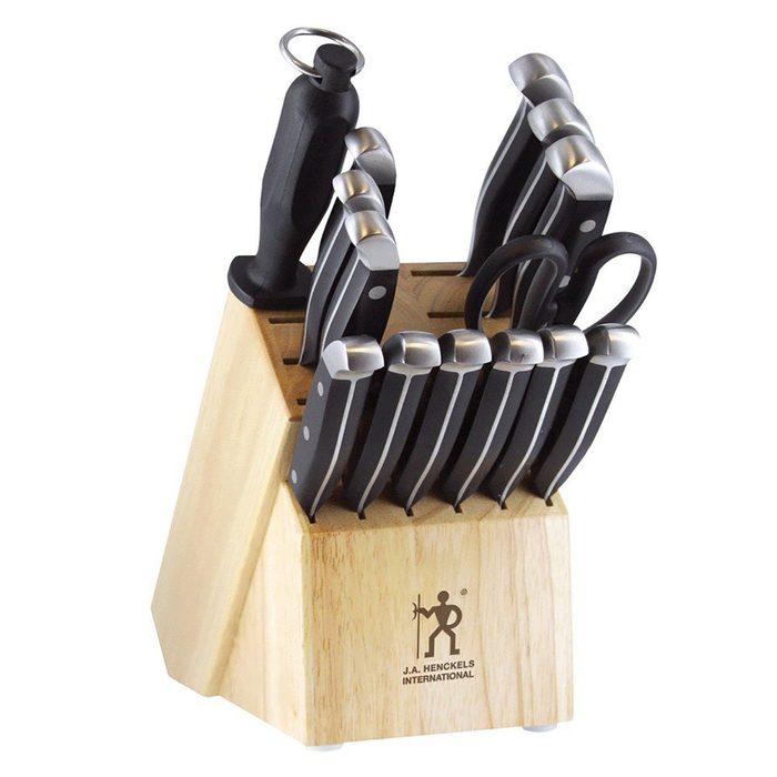 knives