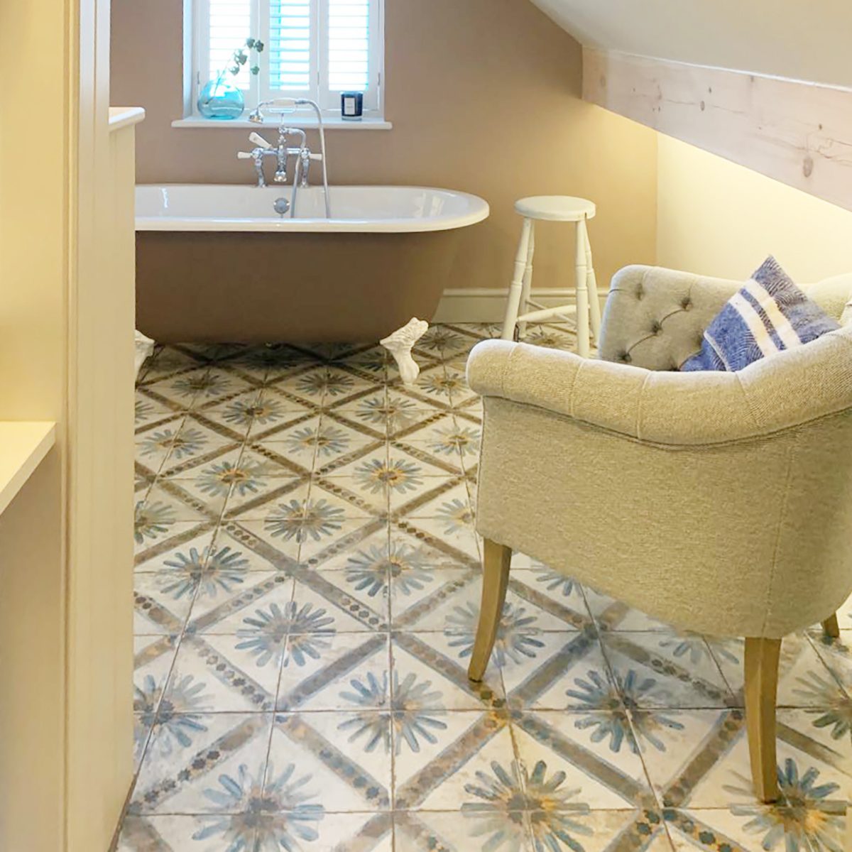 Bathroom Armchair