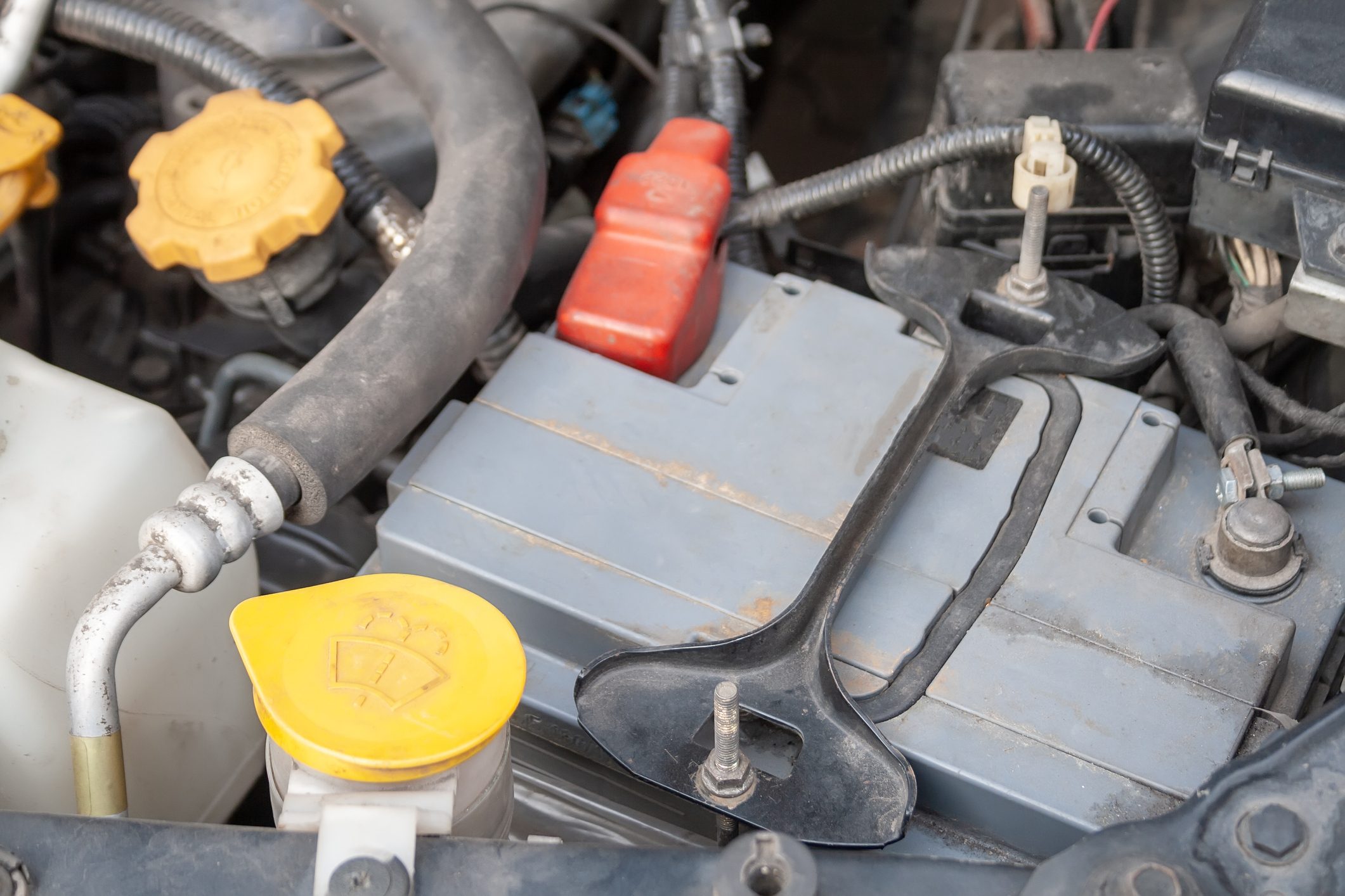 Why Don’t Both of My Car’s Battery Terminals Have Covers?