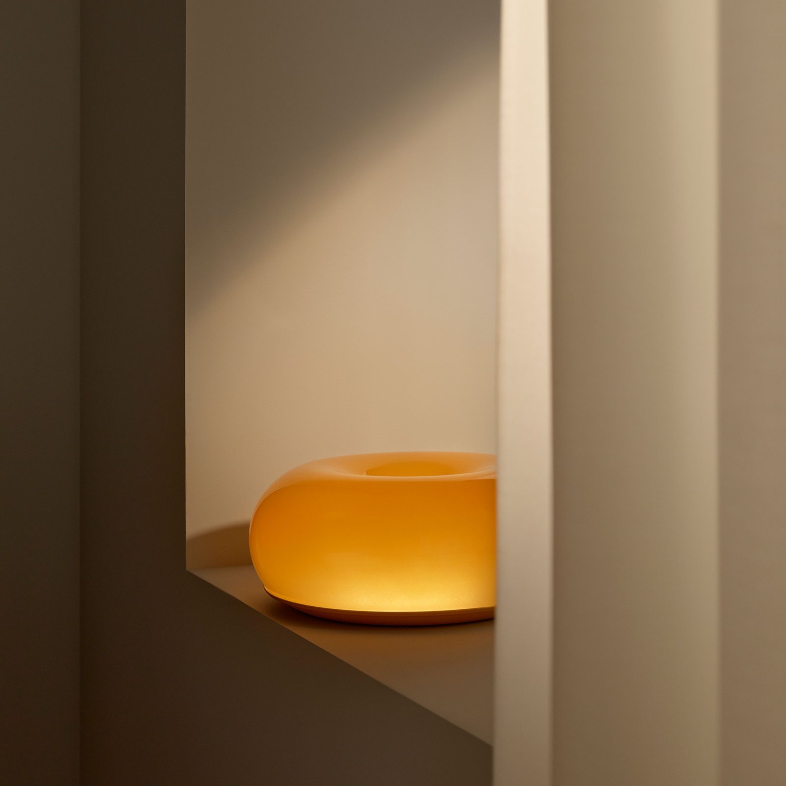 Varmblixt Led Wall Table Lamp Ledge