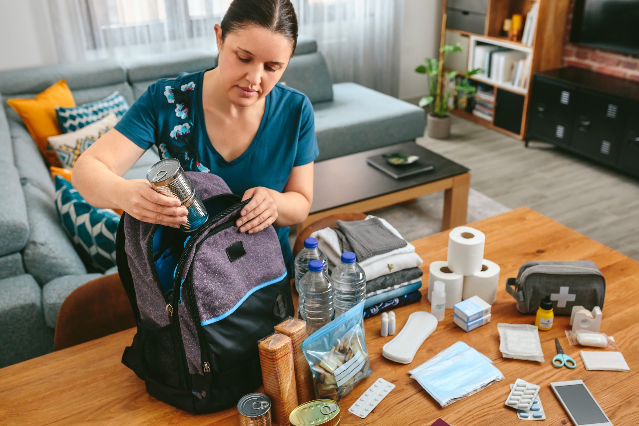 Emergency Go Bag vs. Emergency Kit: What’s the Difference?